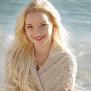 Dove Cameron HD Wallpapers